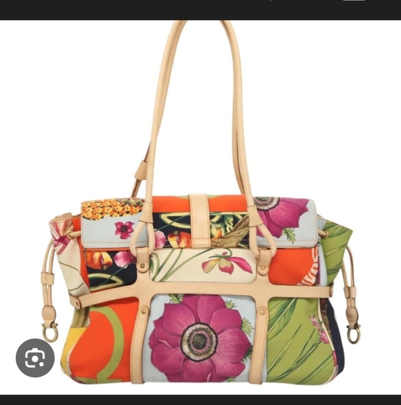 Salvatore FerrgamoFloral Multicolor Tote Bag